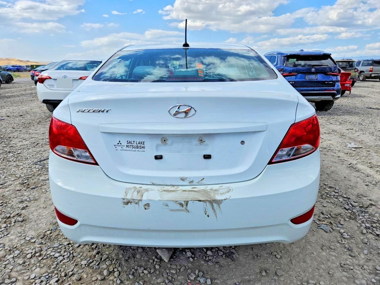 2017 Hyundai Accent Se - Image 6