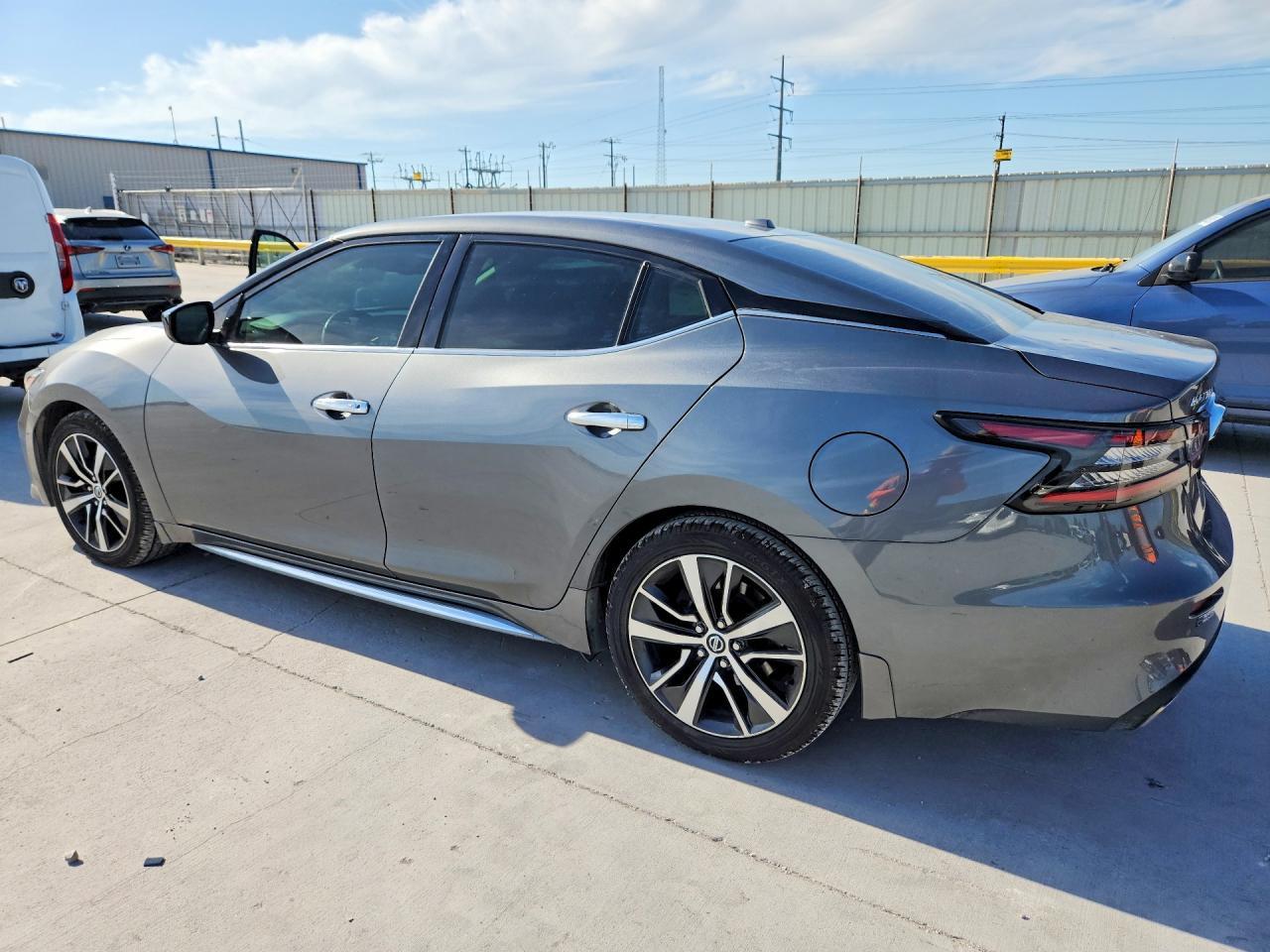 2020 Nissan Maxima S - Фото 2