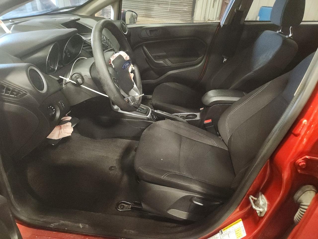 2019 Ford Fiesta Se - Фото 7