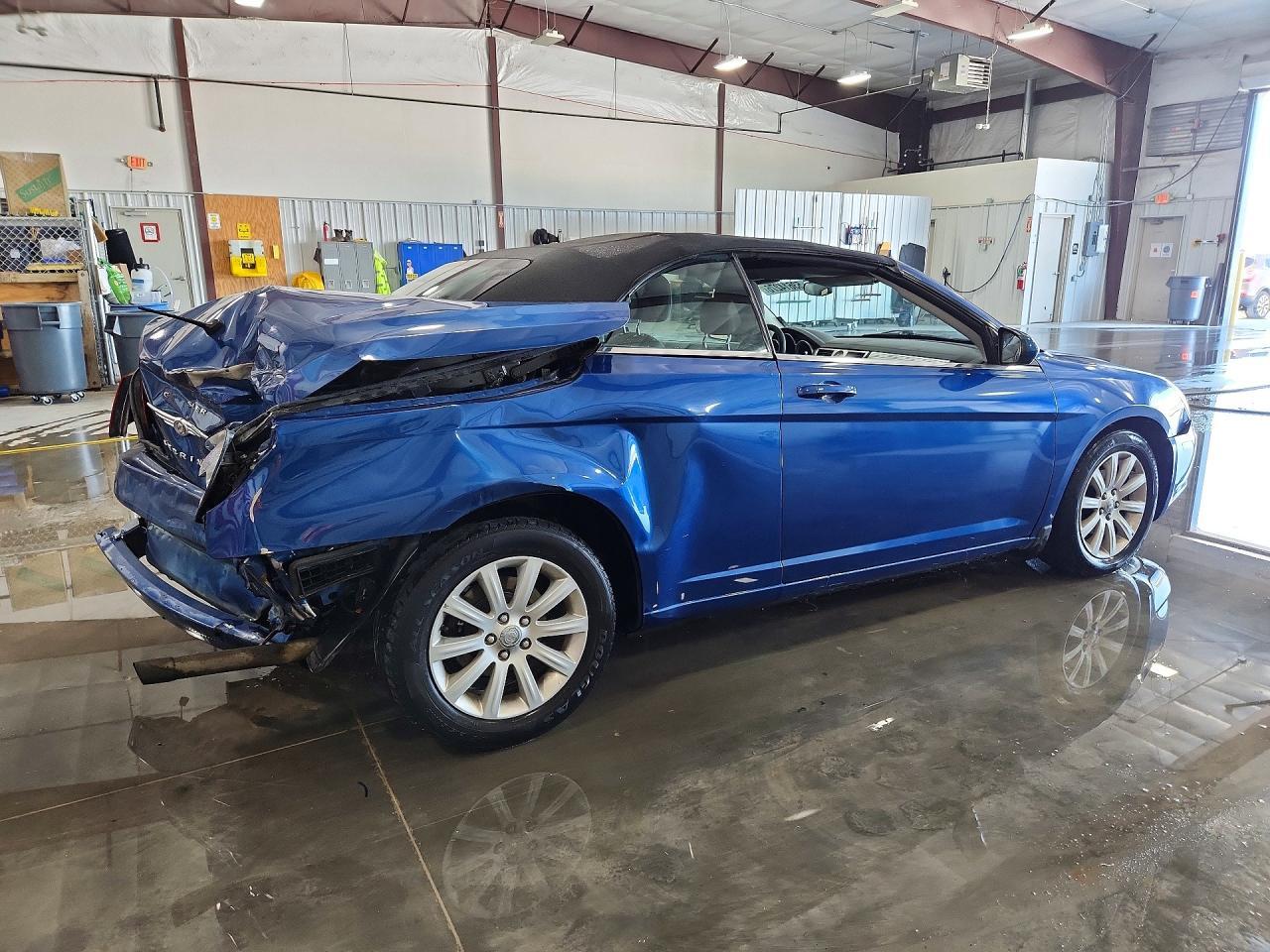 2010 Chrysler Sebring Touring - Фото 3