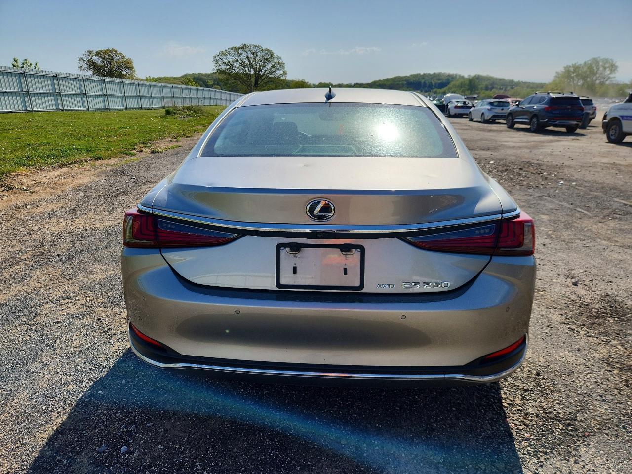 2021 Lexus Es 250 Base - Фото 6