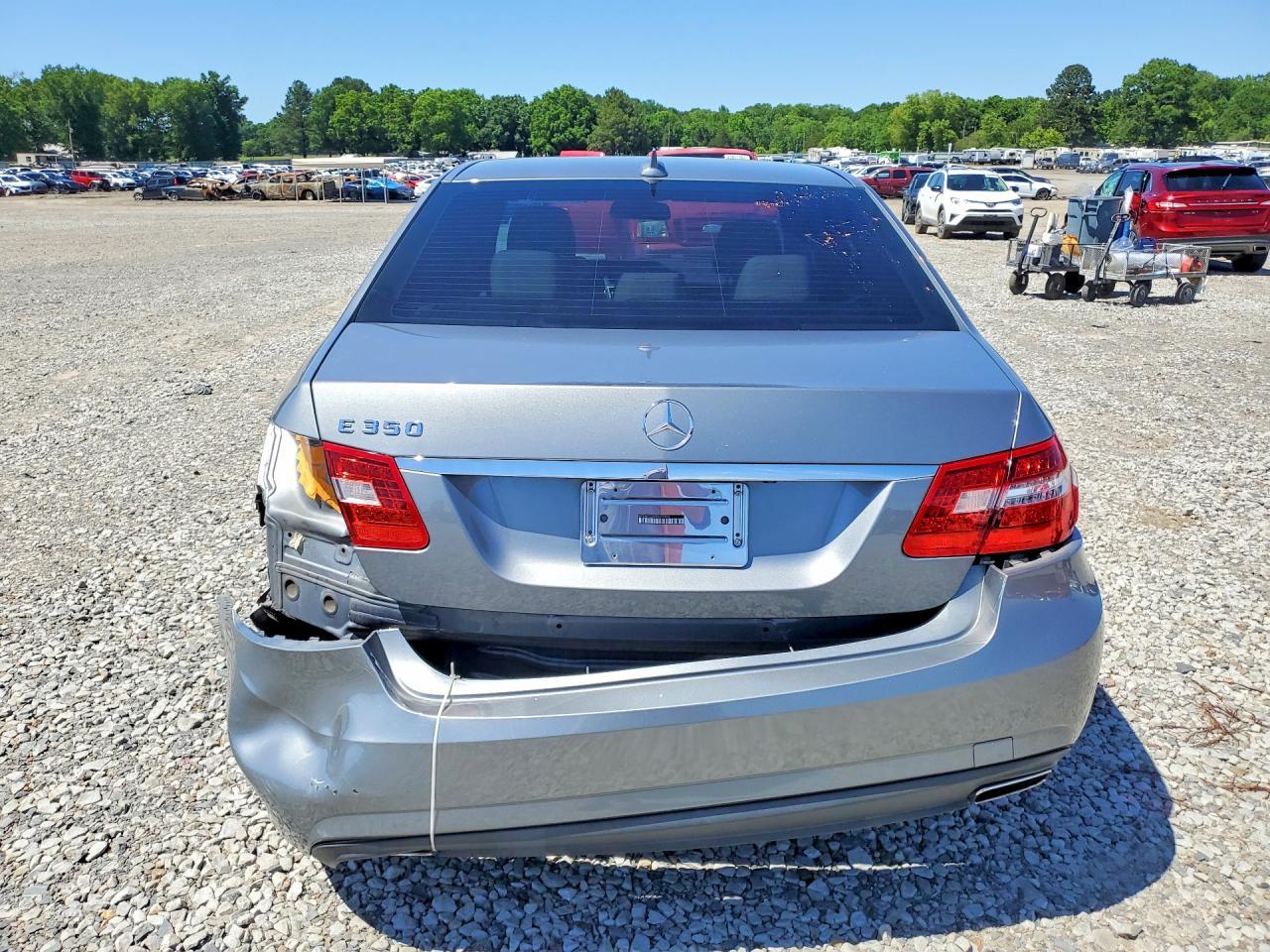 2011 Mercedes-Benz E 350 - Image 6