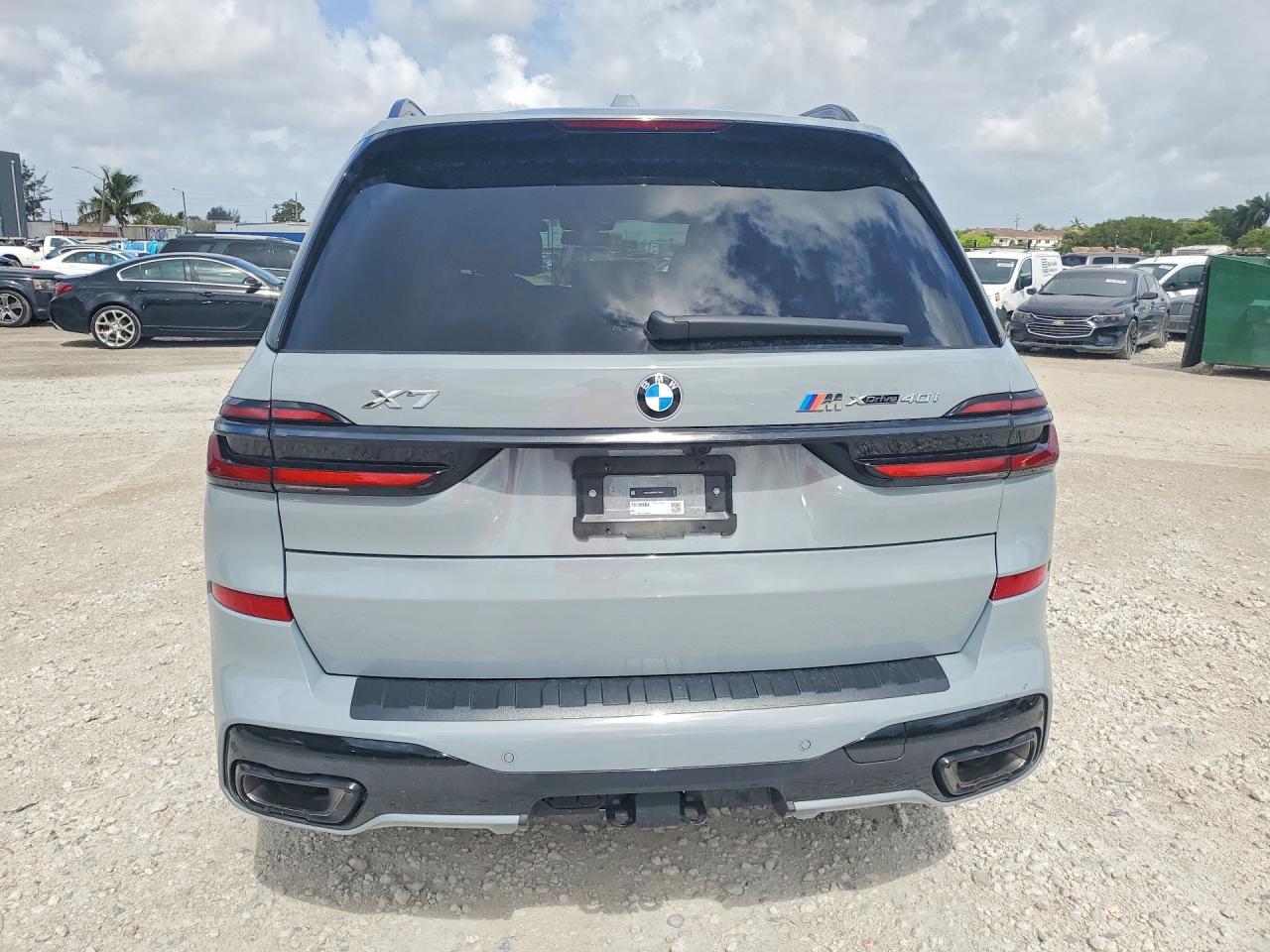 2026 BMW X7 xDrive40I - Фото 6