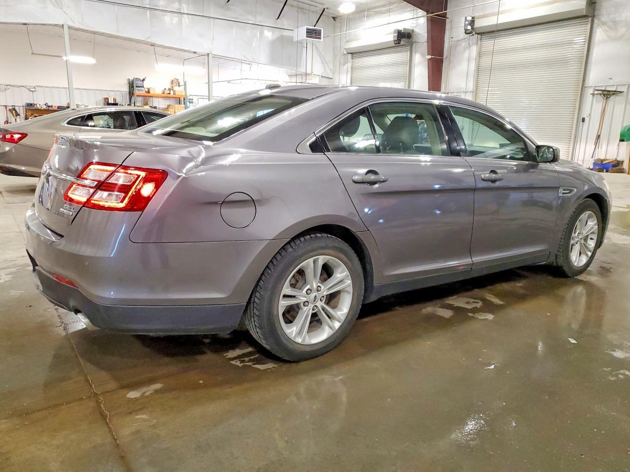 2013 Ford Taurus Sel - Image 3