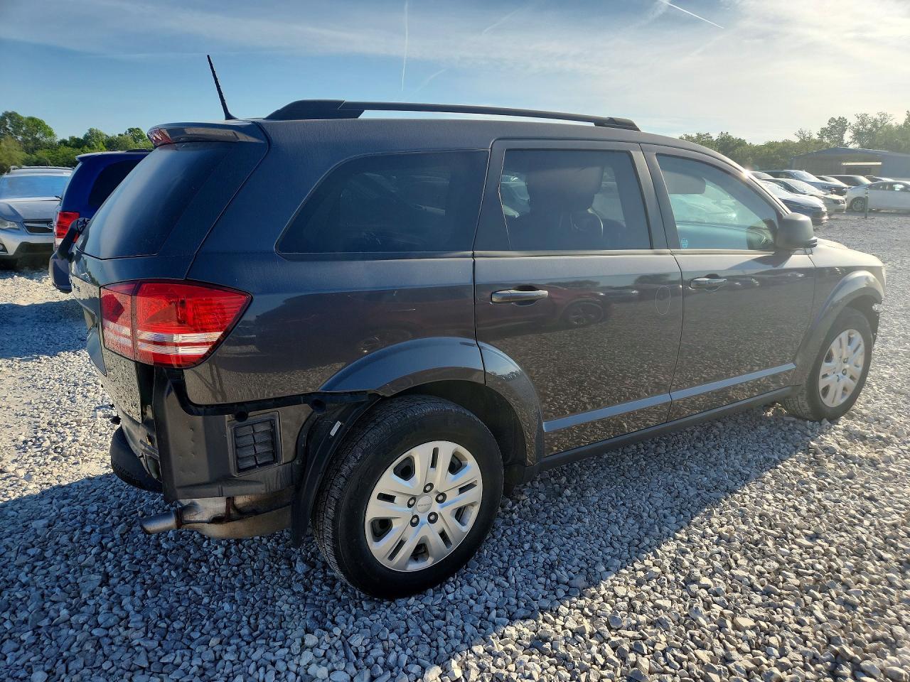 2020 Dodge Journey Se - Фото 3