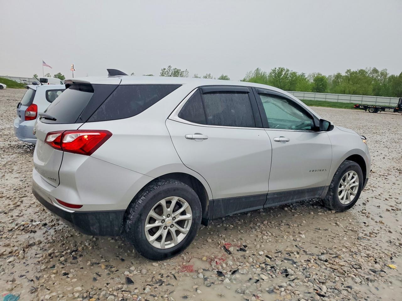 2020 Chevrolet Equinox Lt - Фото 3