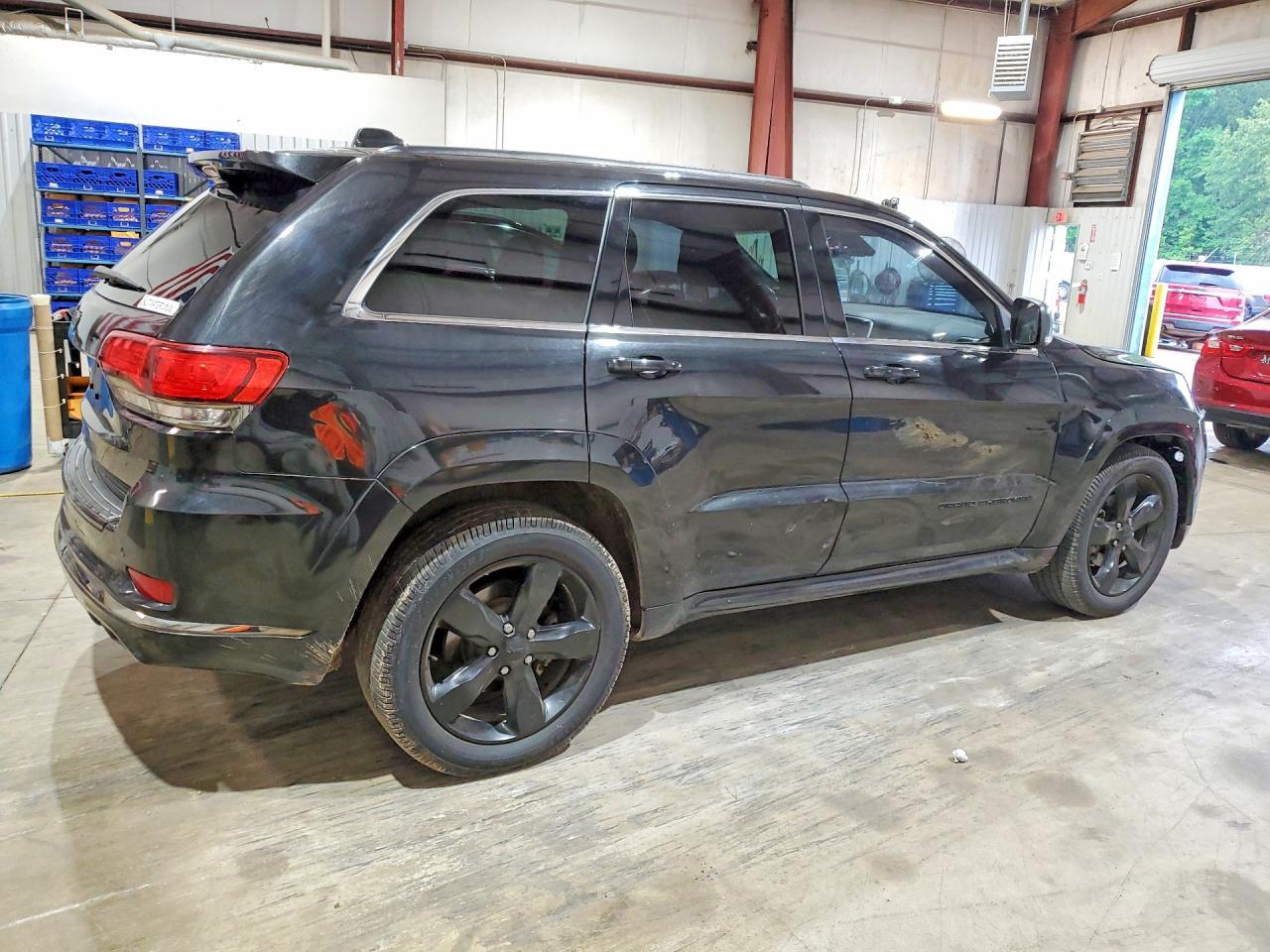 2015 Jeep Grand Cherokee - Image 3