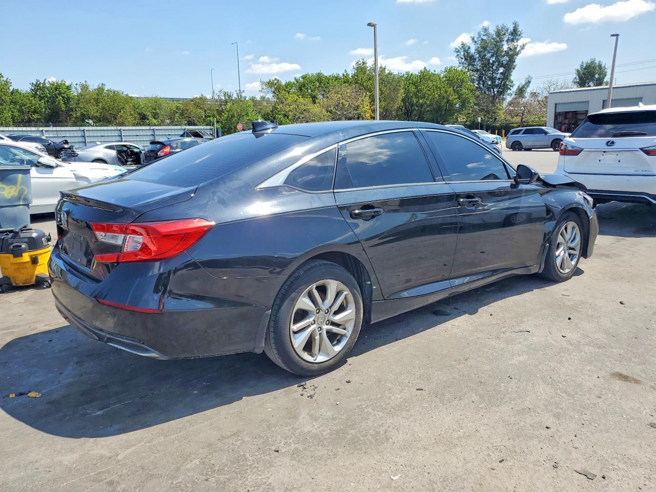 2019 Honda Accord Lx - Фото 3