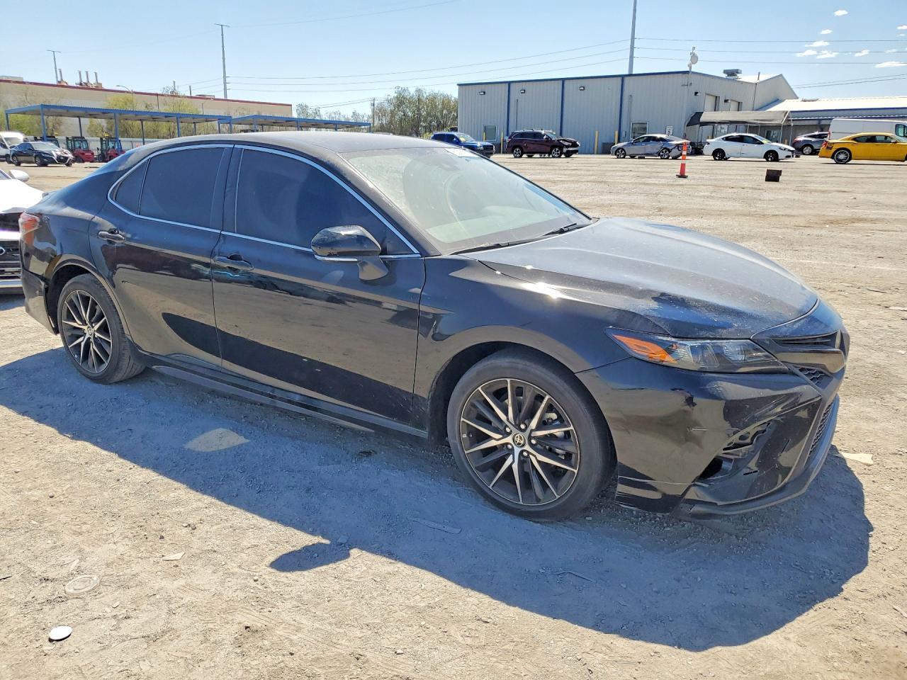 2024 Toyota Camry - Фото 4