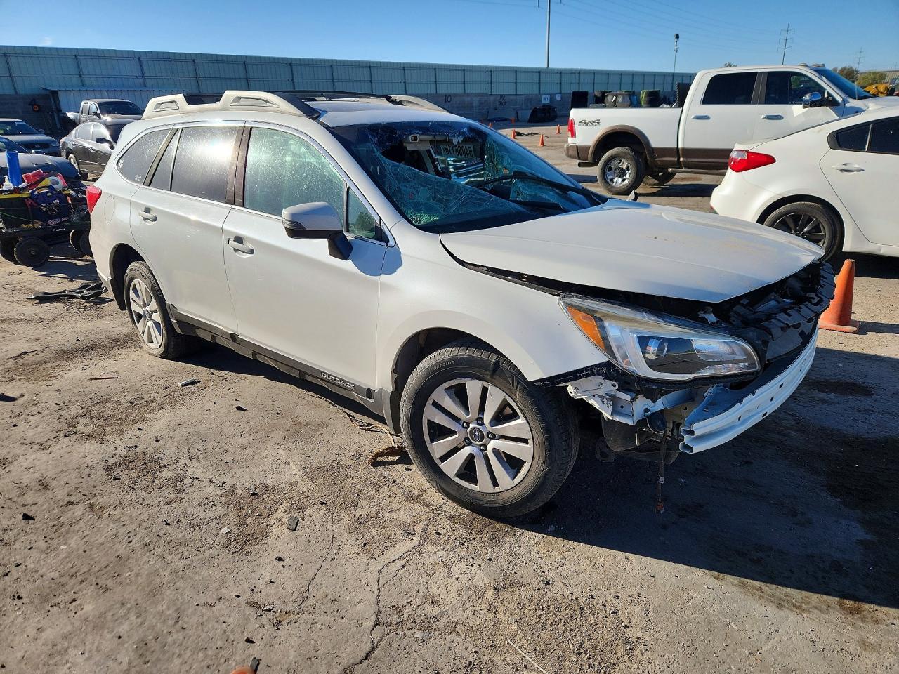 2017 Subaru Outback 2.5I Premium - Фото 4