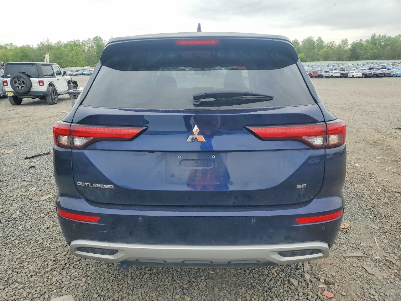 2024 Mitsubishi Outlander Se - Фото 6