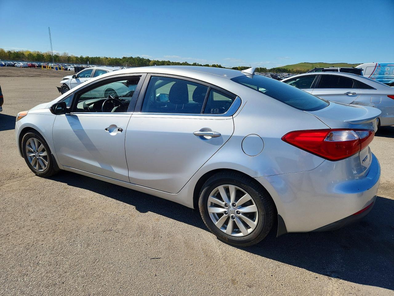 2015 Kia Forte Ex - Фото 2