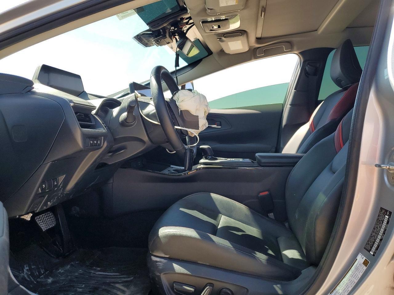 2024 Toyota Prius Prime Xse - Image 7