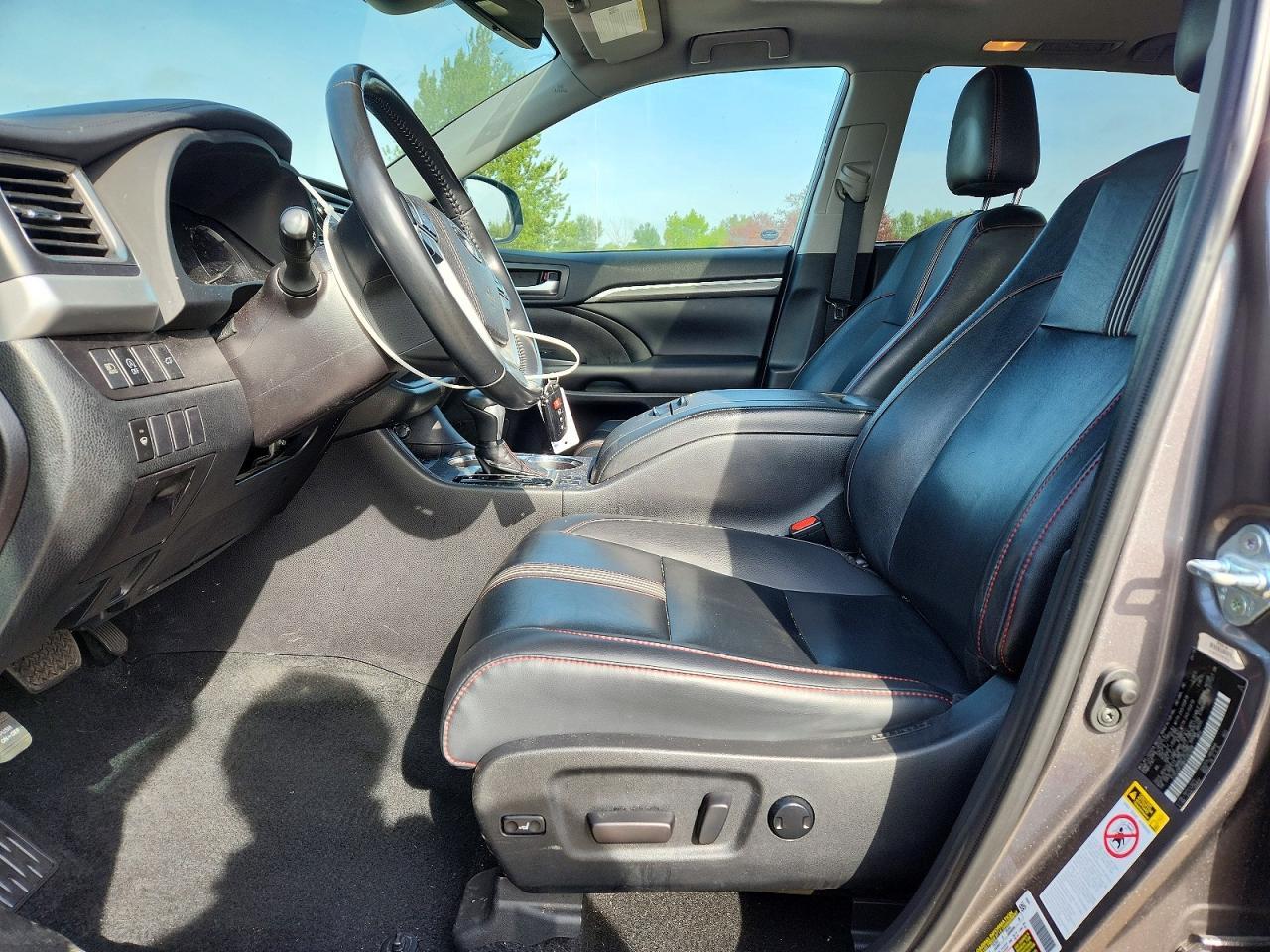 2019 Toyota Highlander Se - Image 7