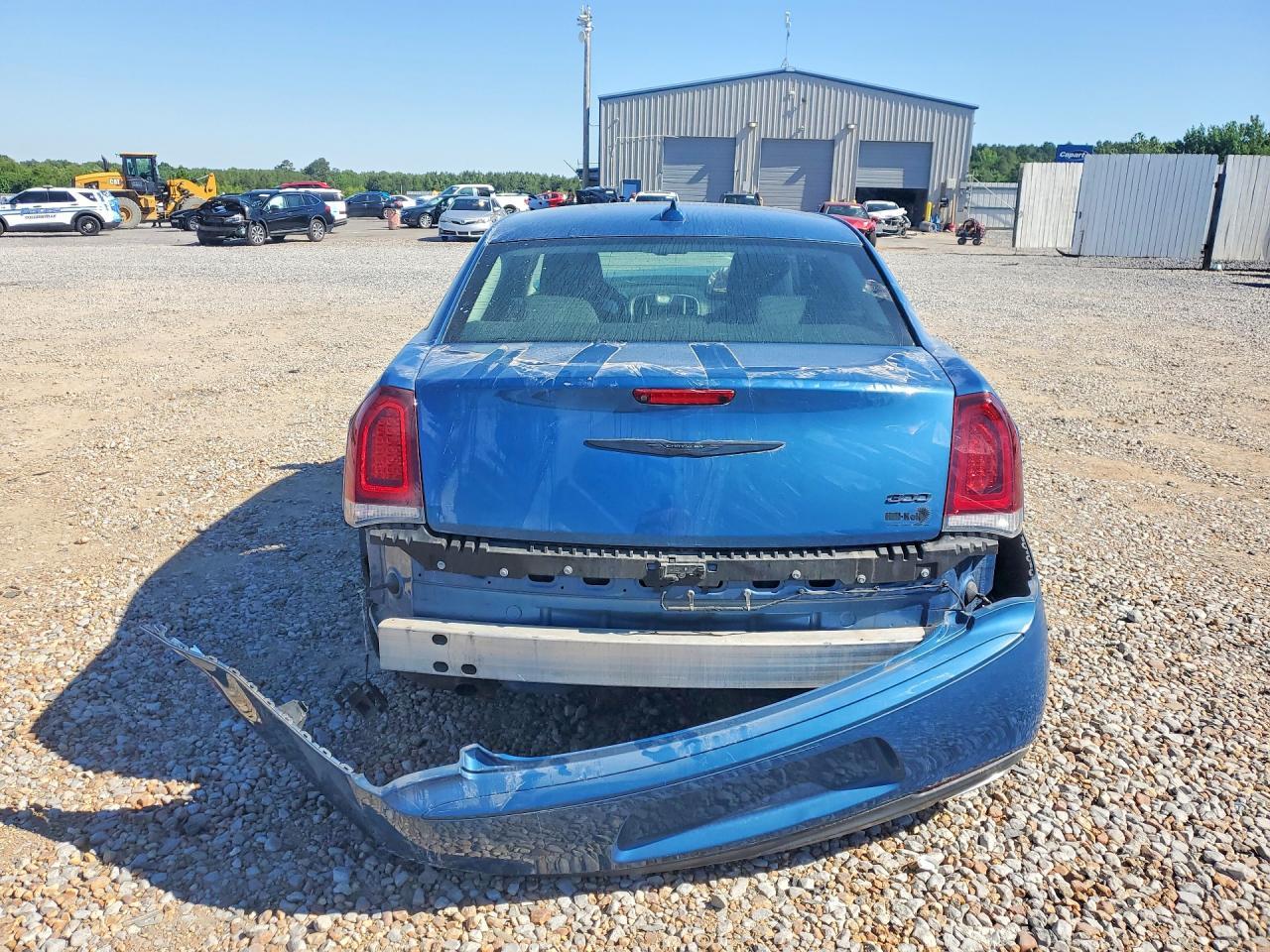 2020 Chrysler 300 Touring - Фото 6