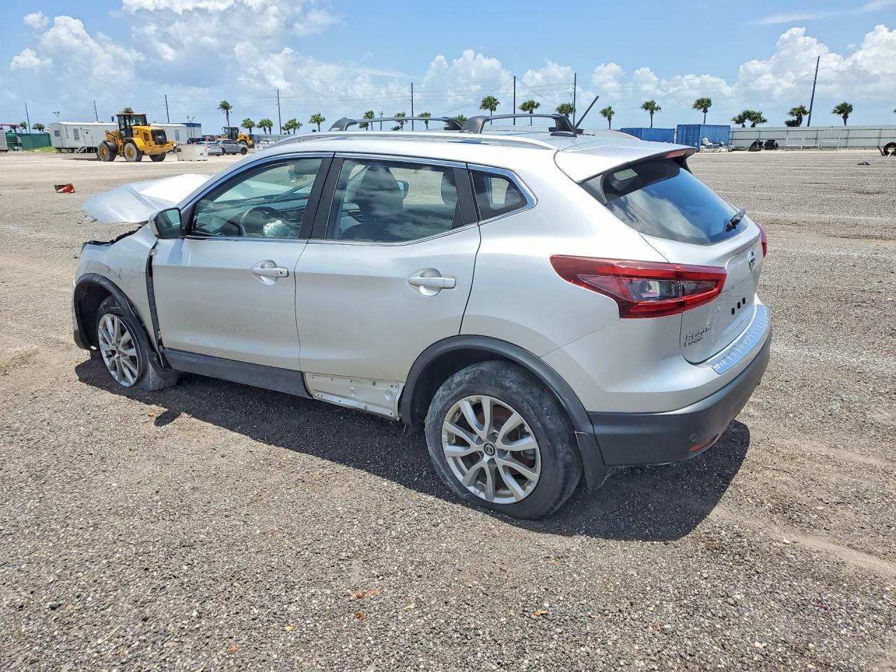 2020 Nissan Rogue Sport Sv - Фото 2