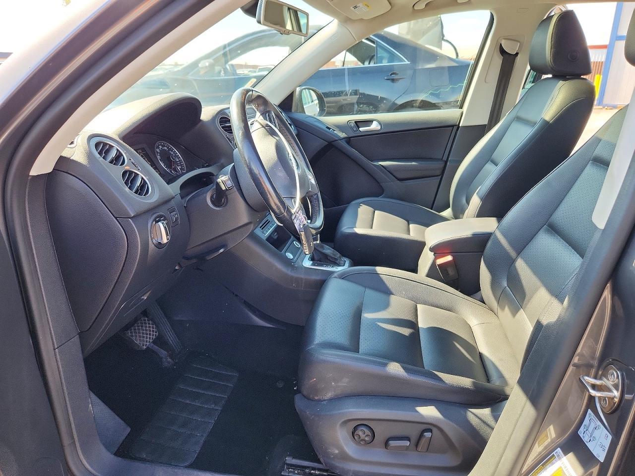 2016 Volkswagen Tiguan S - Фото 7