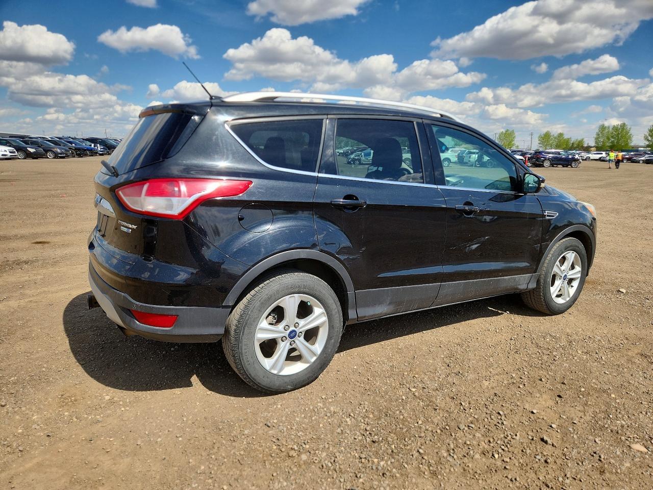 2014 Ford Escape Titanium - Image 3