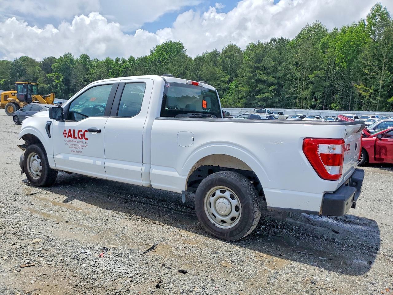 2023 Ford F150 Super Cab - Фото 2