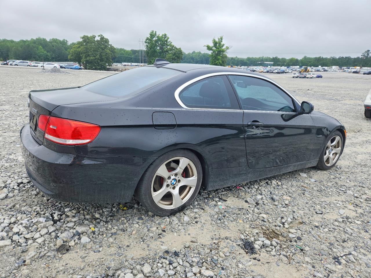 2010 BMW 328I - Image 3