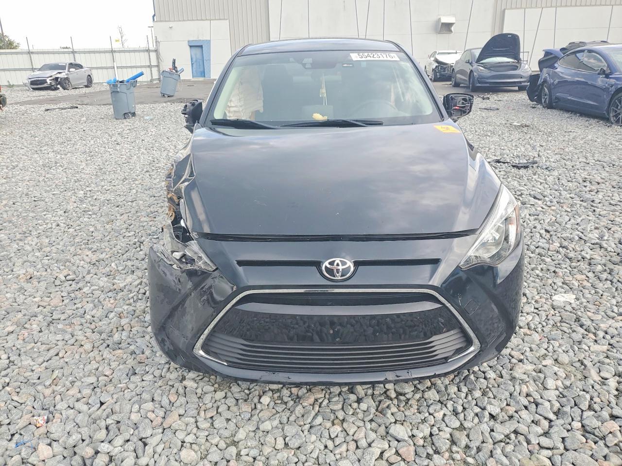 2017 Toyota Yaris Ia Base - Image 5