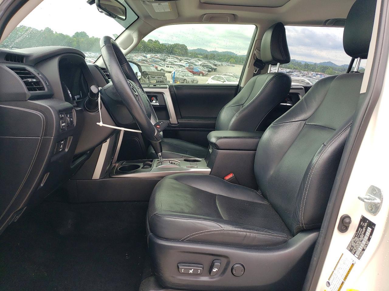 2015 Toyota 4Runner Limited - Image 7