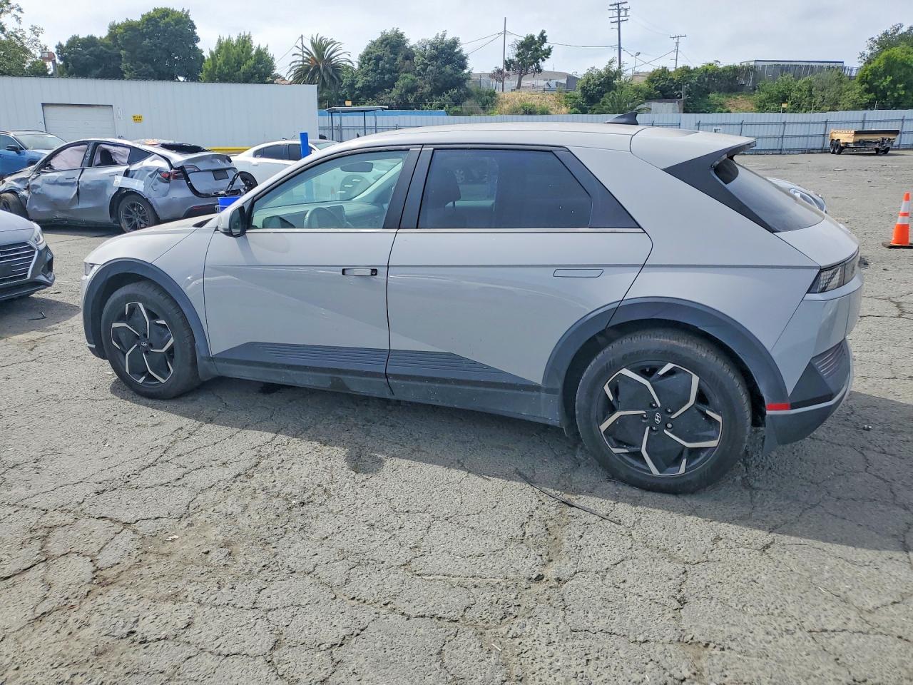 2024 Hyundai Ioniq 5 Sel - Фото 2