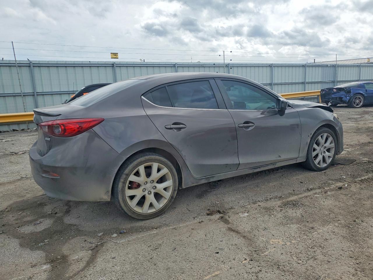 2014 Mazda 3 Touring - Фото 3