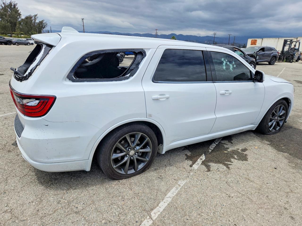 2018 Dodge Durango Gt - Image 3