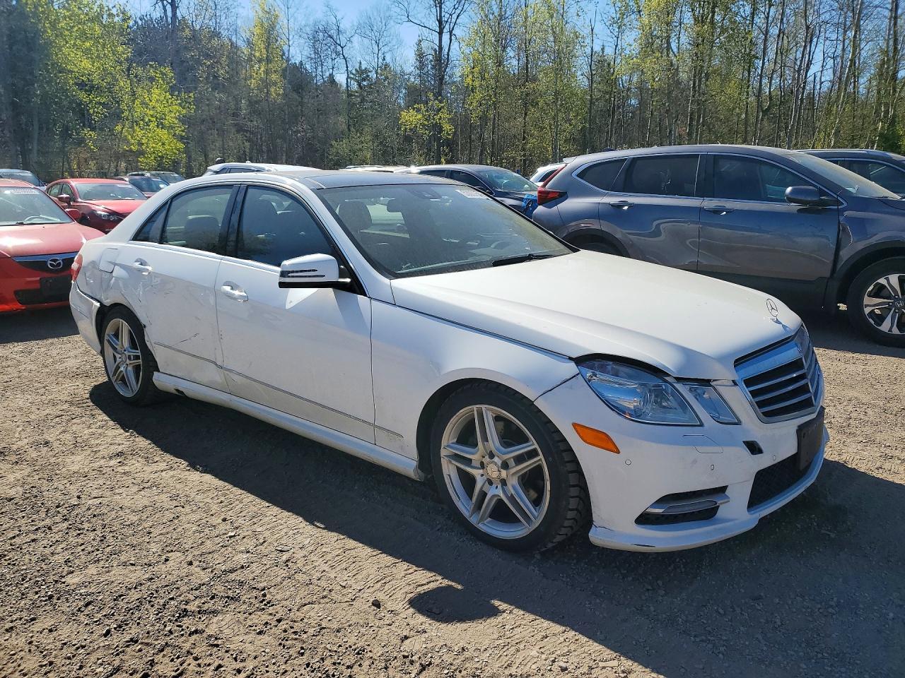 2013 Mercedes-Benz E 350 4Matic - Фото 4