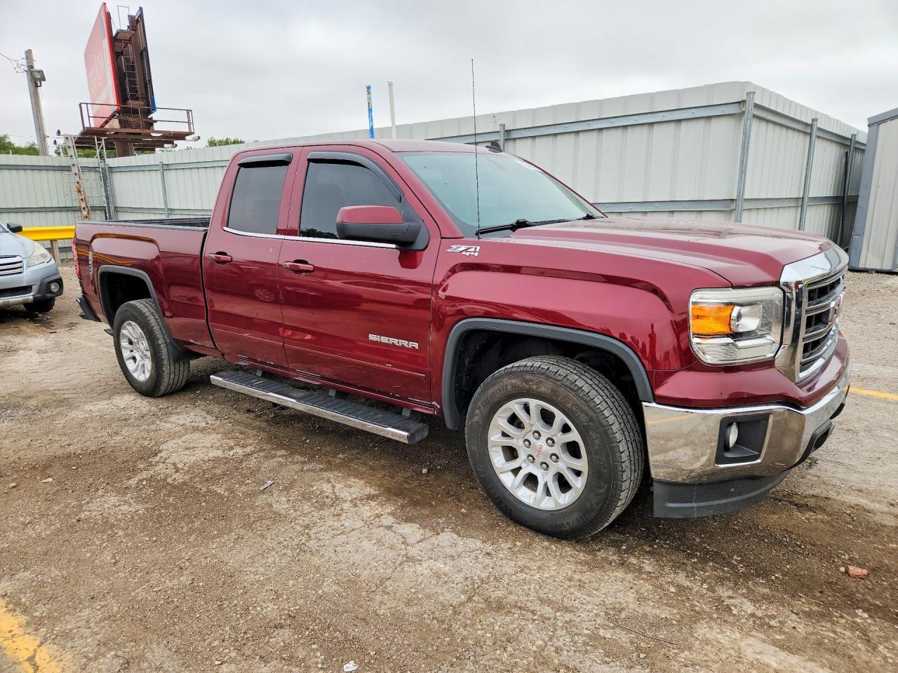 2014 GMC Sierra - Image 4