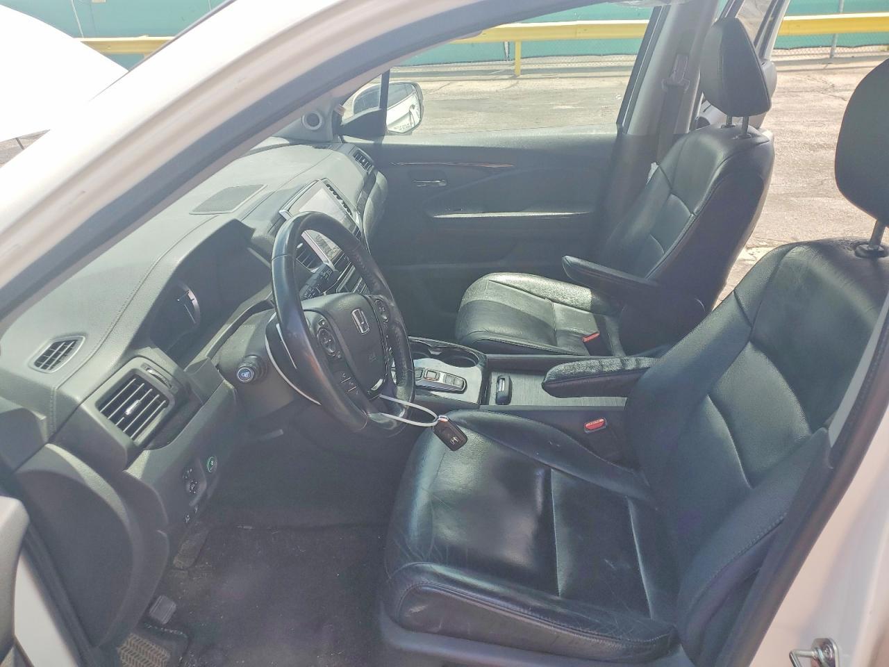 2017 Honda Pilot Touring - Фото 7