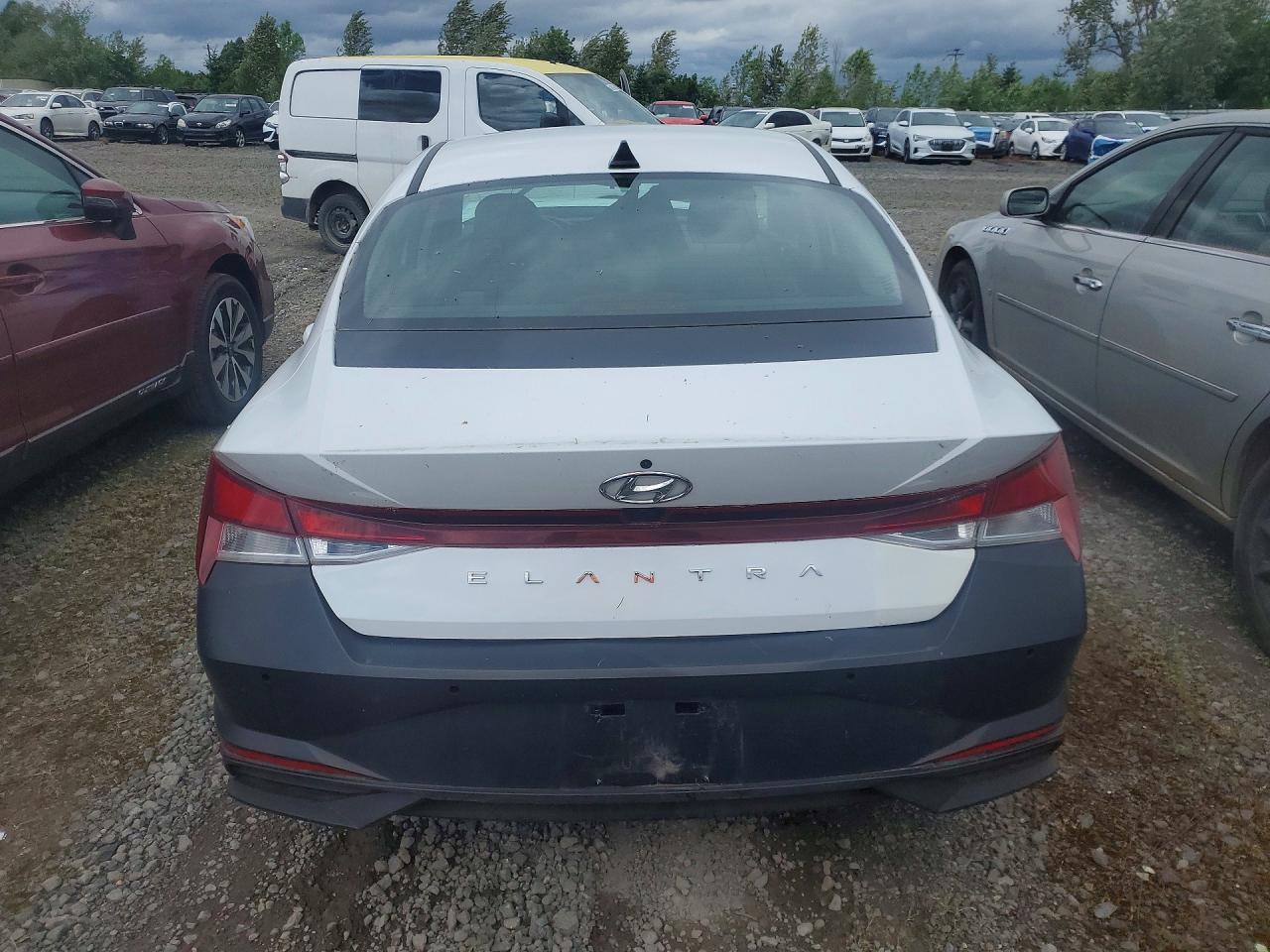 2022 Hyundai Elantra Sel - Фото 6