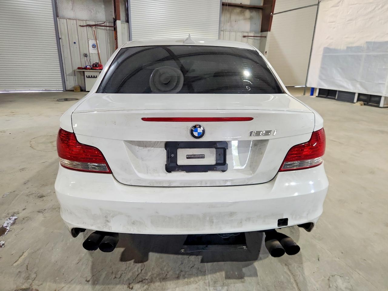 2011 BMW 135 I - Image 6