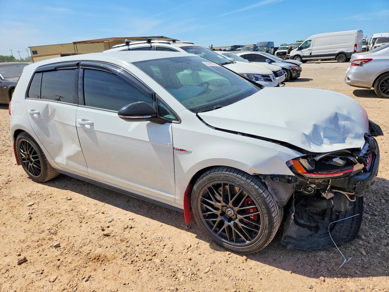 2017 Volkswagen Gti S - Фото 4