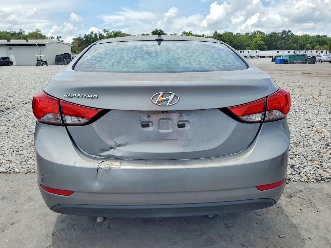 2014 Hyundai Elantra Se - Фото 6
