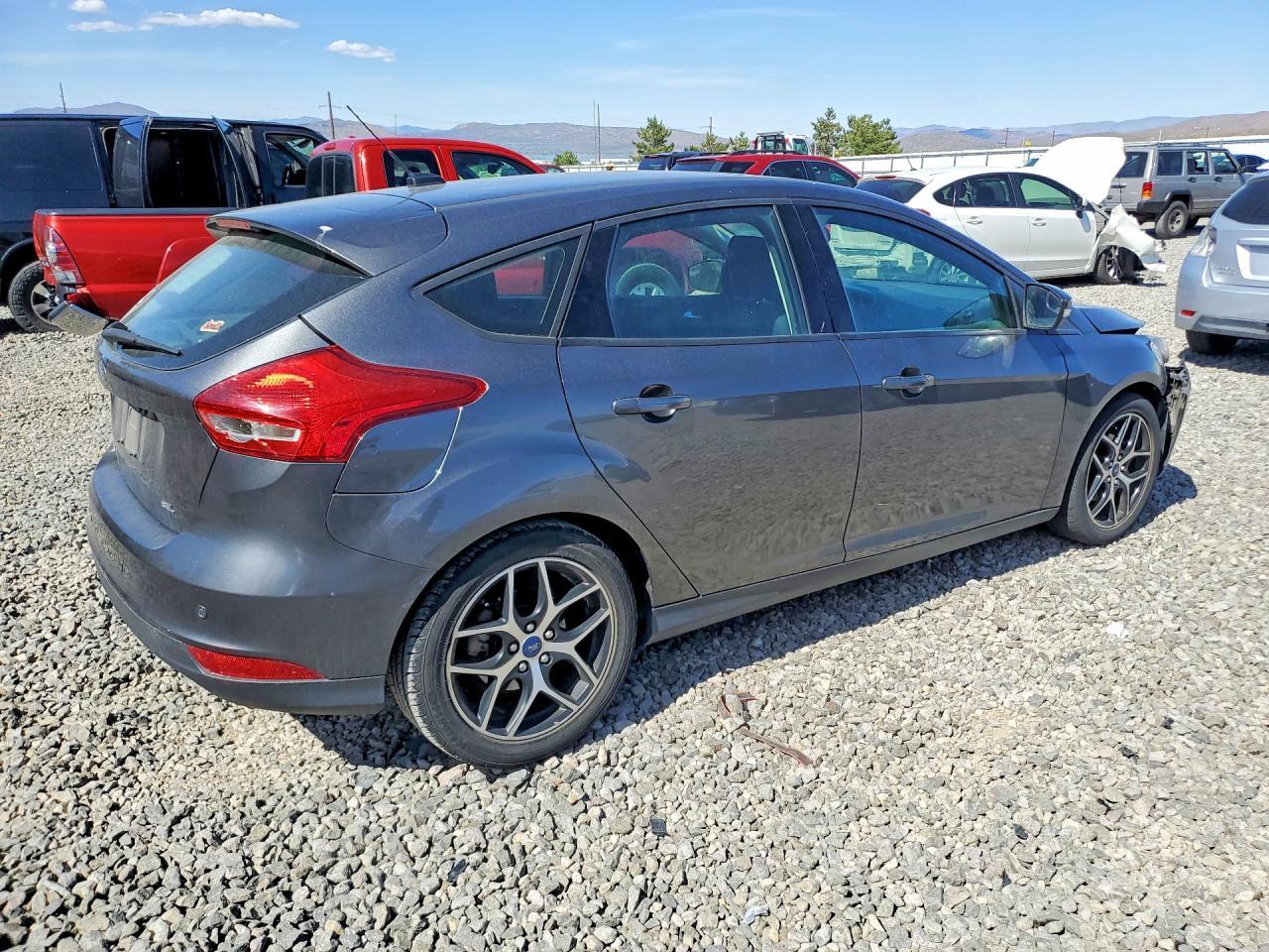 2018 Ford Focus Sel - Image 3