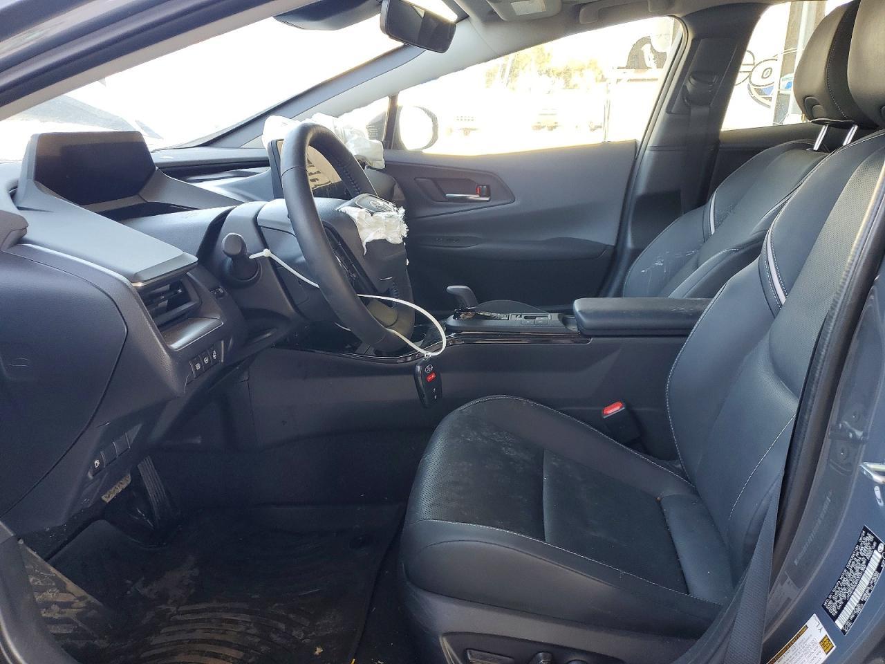 2024 Toyota Prius Xle - Image 7