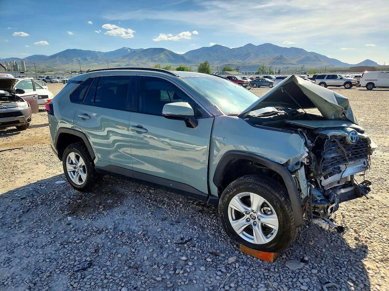 2021 Toyota Rav4 Xle - Image 4