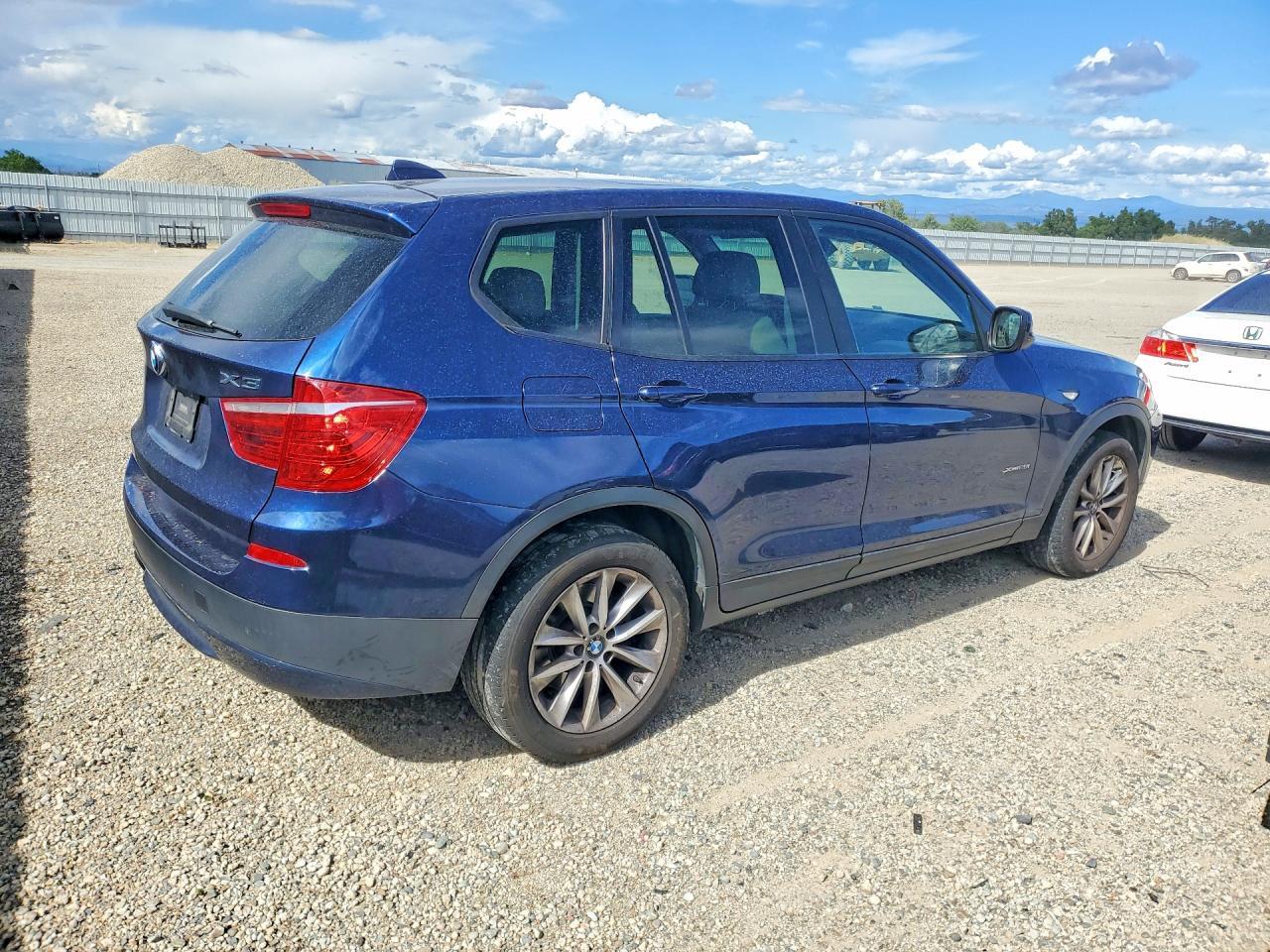 2013 BMW X3 xDrive28I - Фото 3