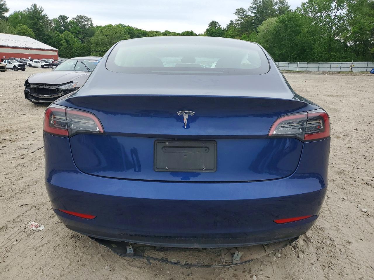 2023 Tesla Model 3 - Фото 6