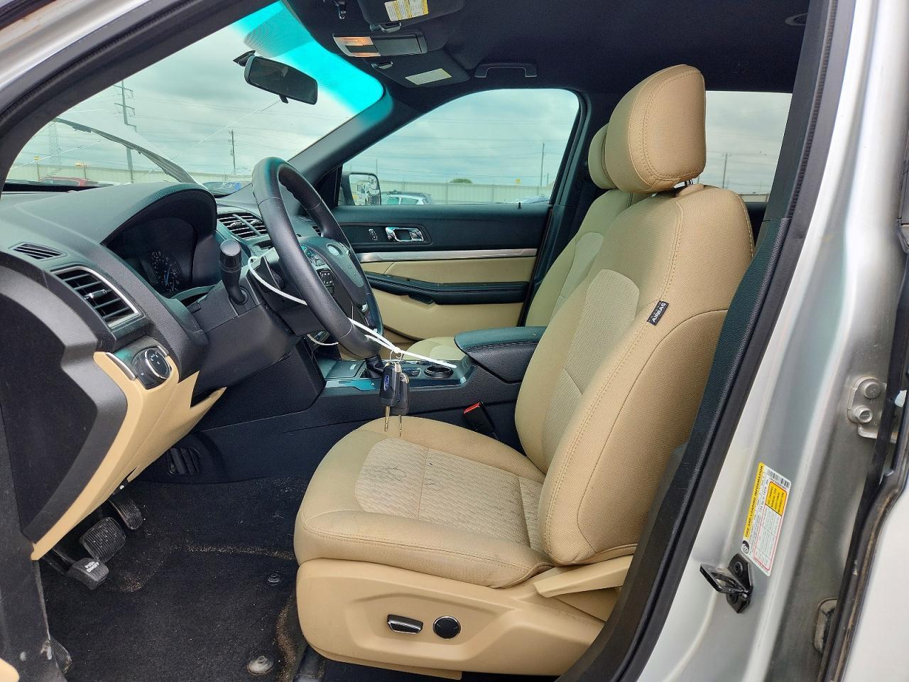 2017 Ford Explorer - Фото 7