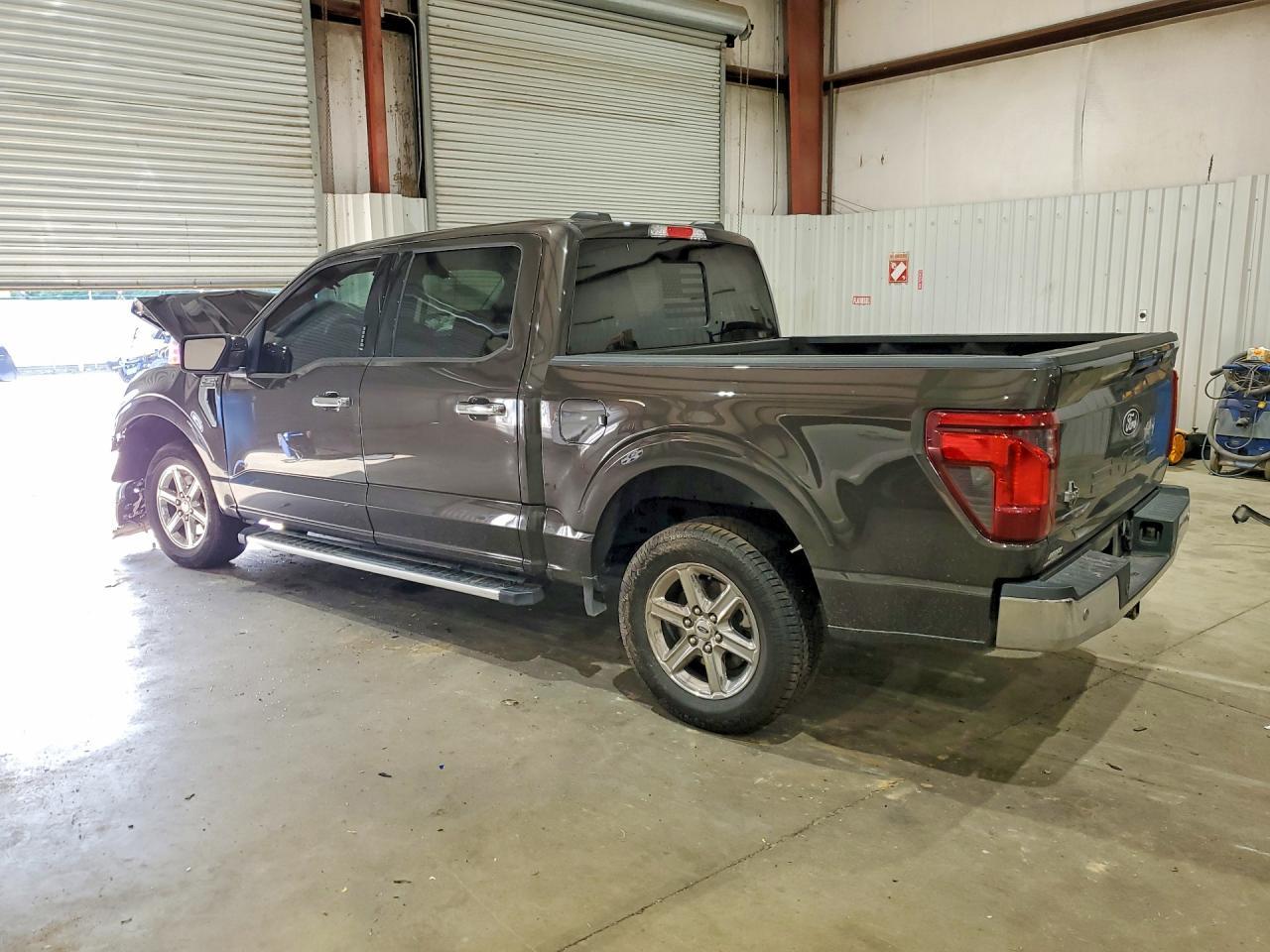 2024 Ford F150 Xlt - Фото 2