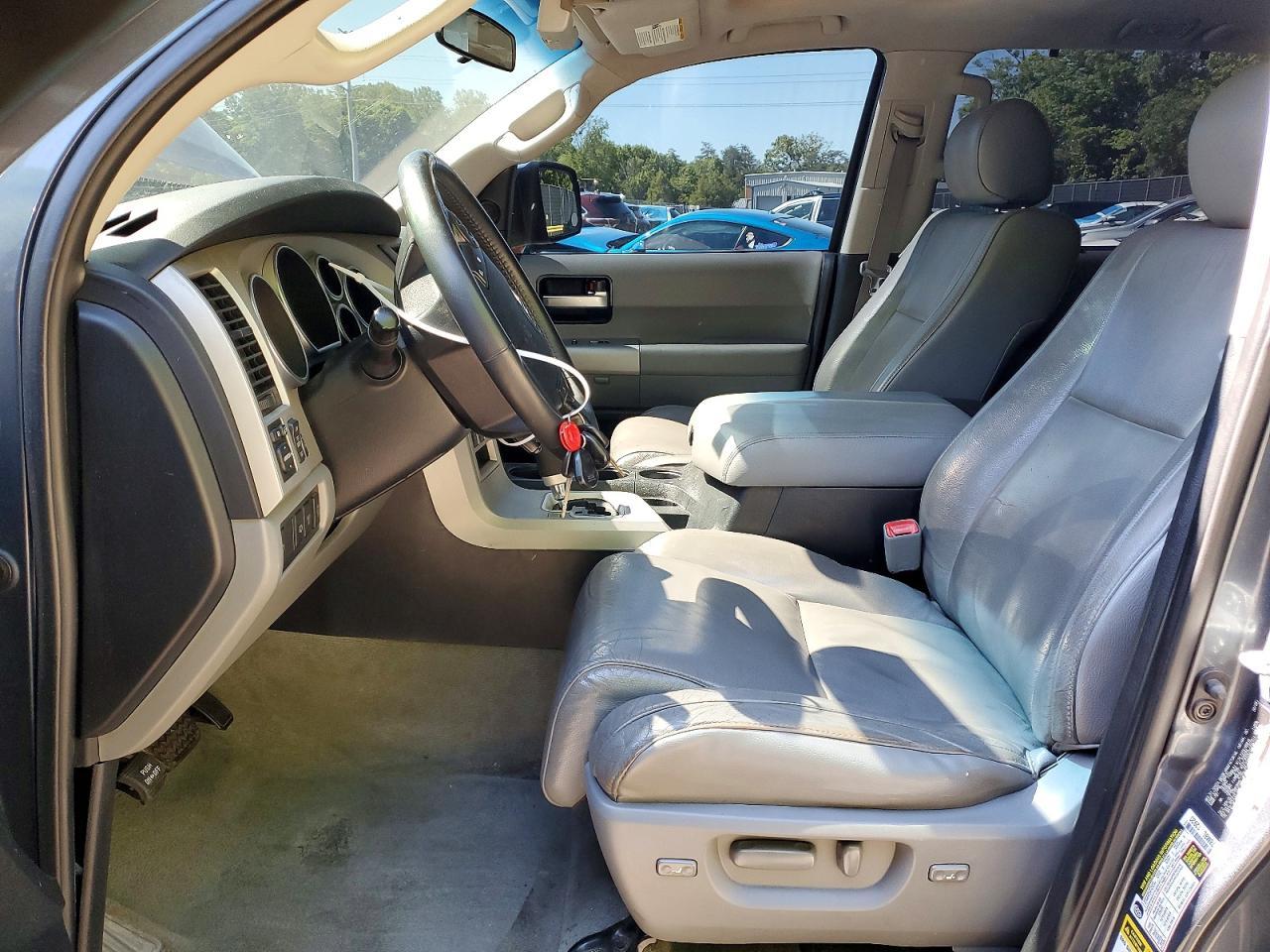 2008 Toyota Sequoia Limited - Image 7