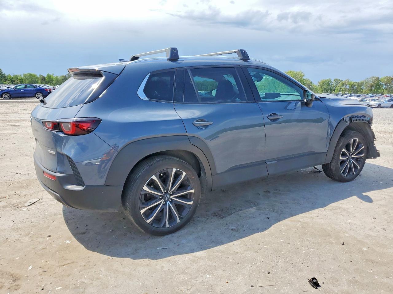 2024 Mazda Cx-50 Premium Plus - Image 3