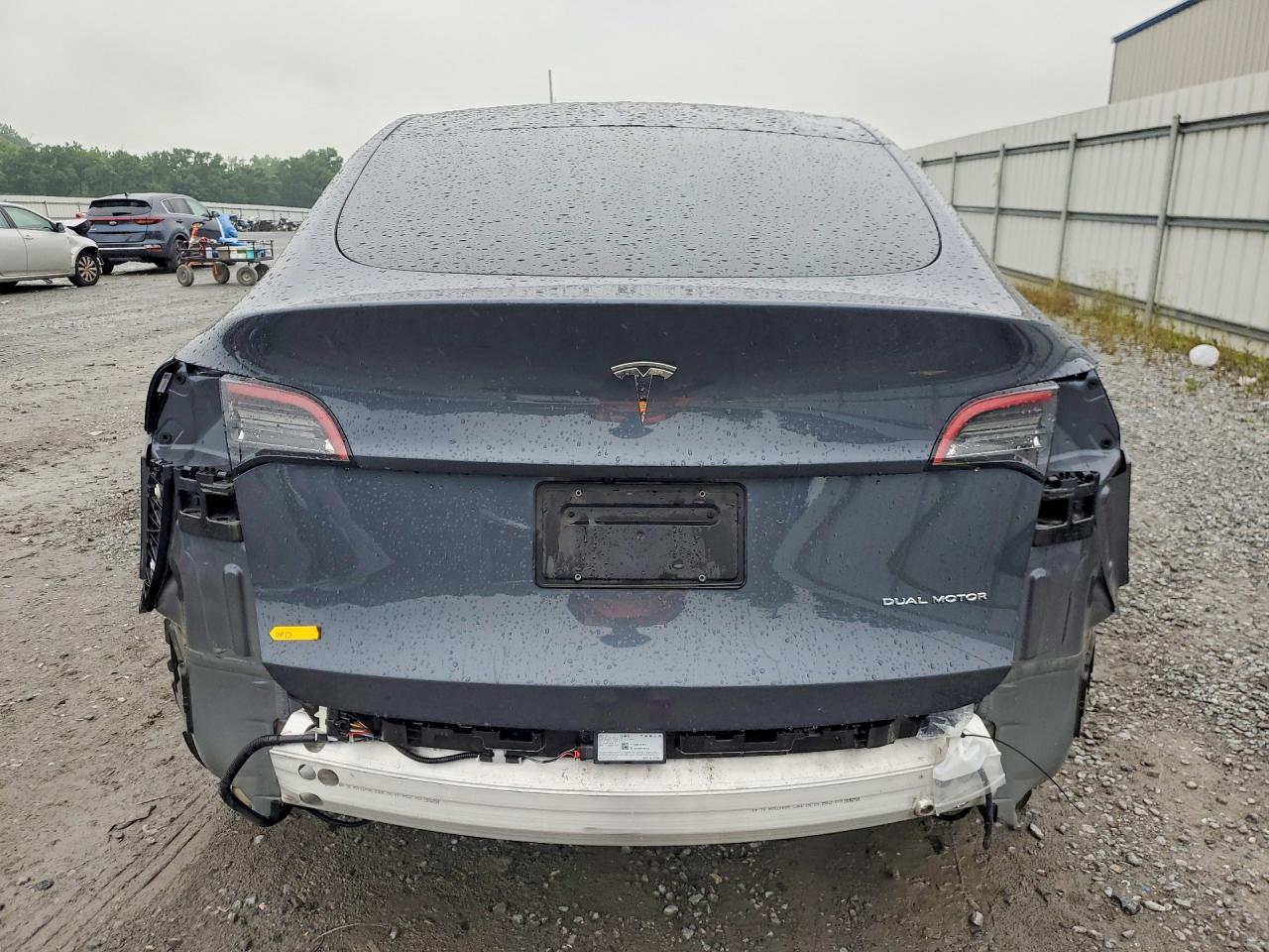 2022 Tesla Model Y - Image 6