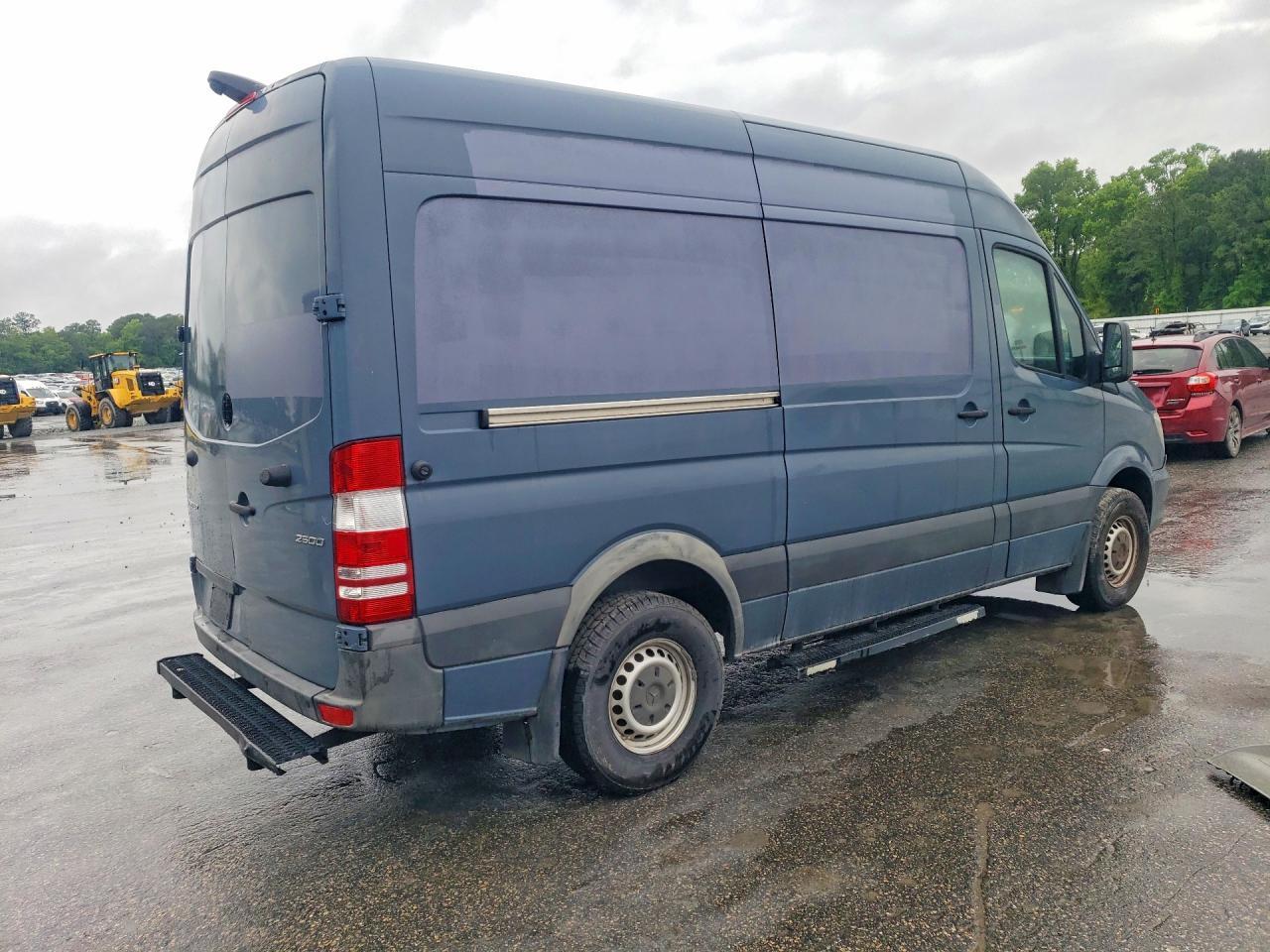 2018 Mercedes Benz Sprinter 2500 - Image 3