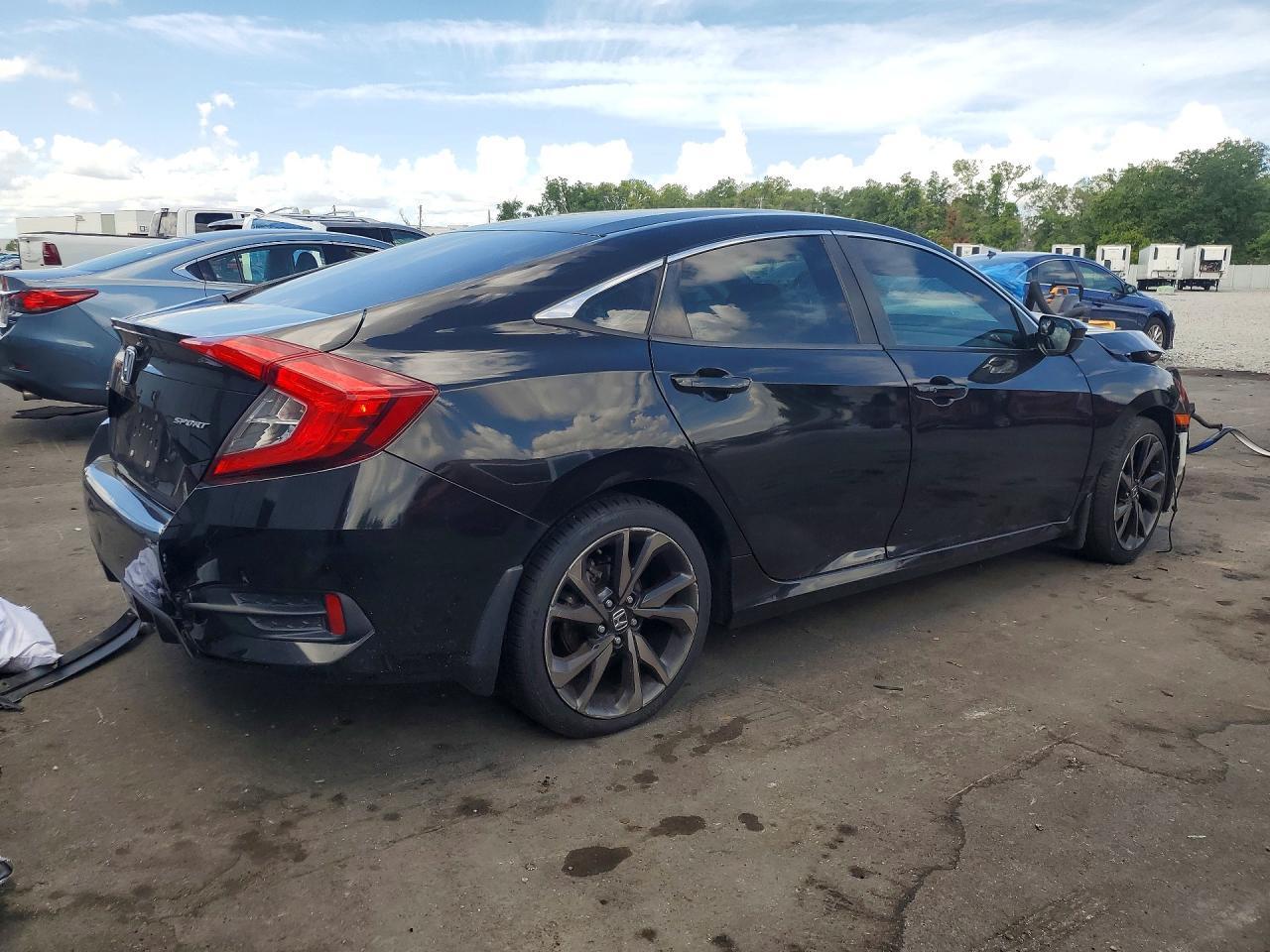 2020 Honda Civic Sport - Фото 3