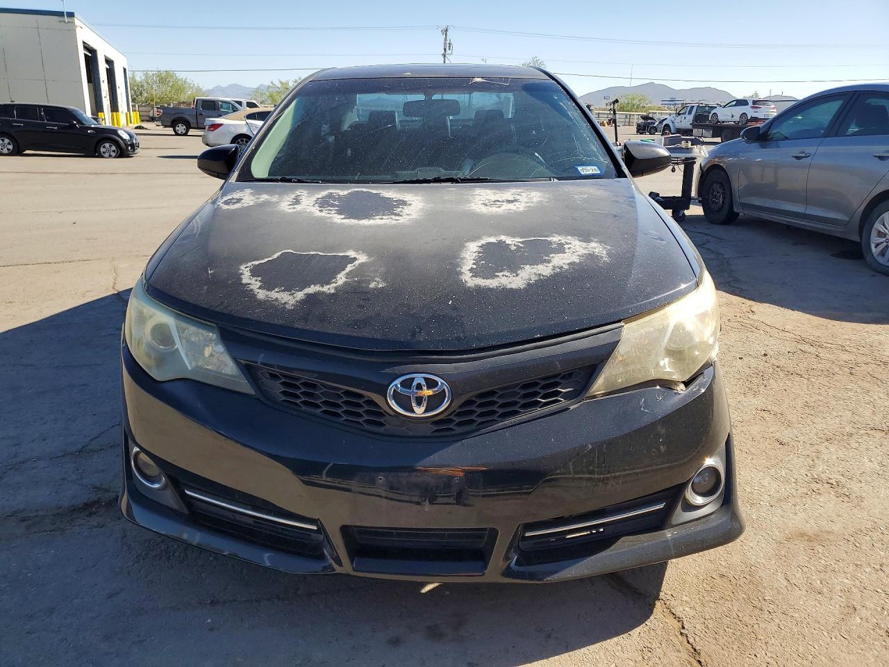 2013 Toyota Camry Se - Image 5