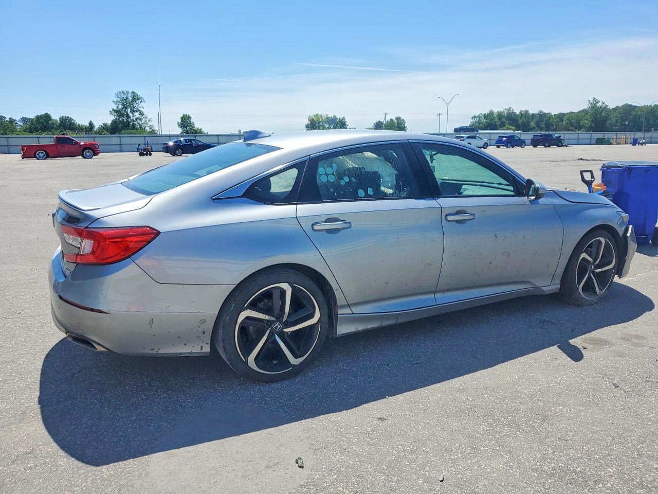 2020 Honda Accord Sport - Фото 3